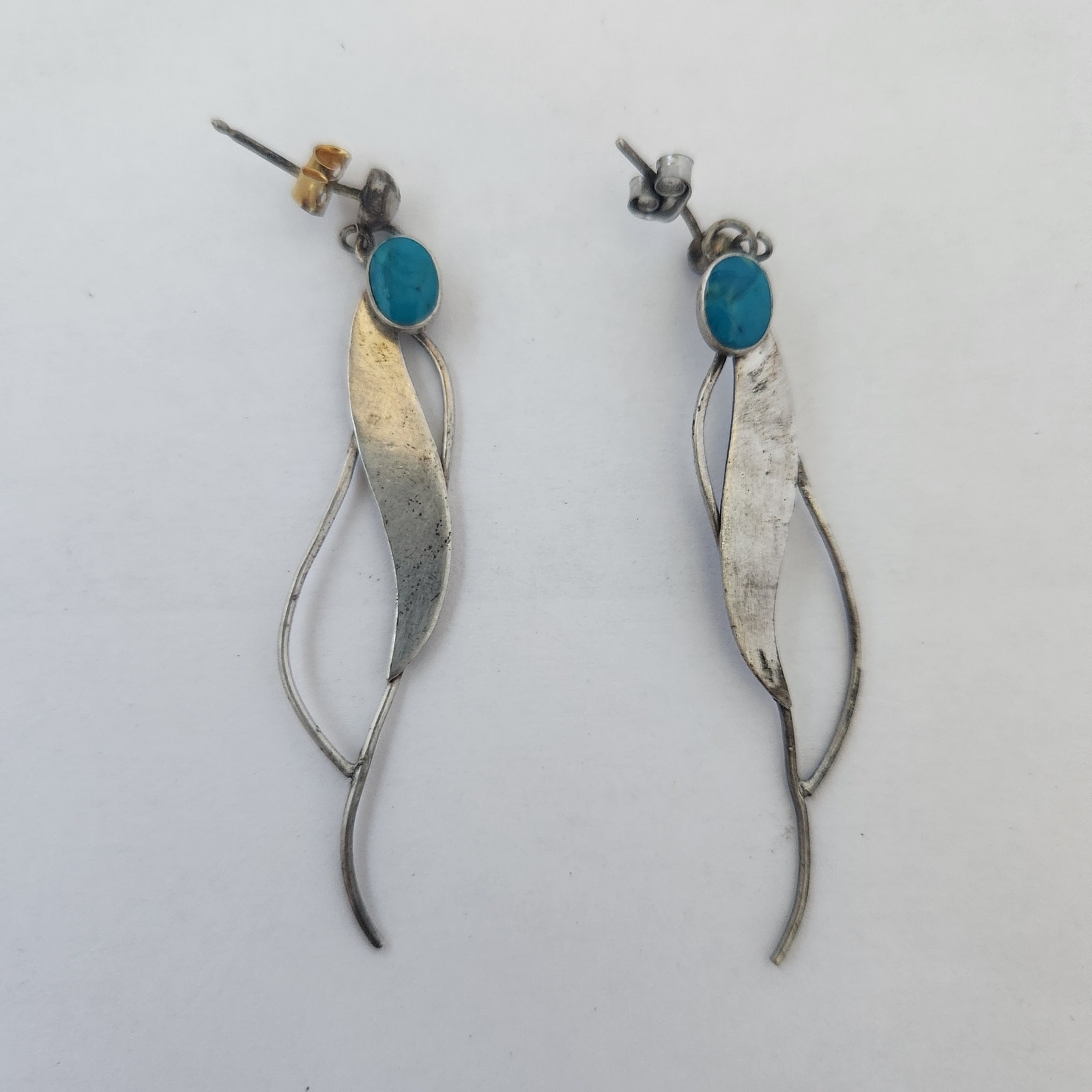 Vintage Sterling And Turquoise Drop Earrings 45$